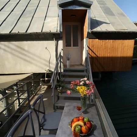 Rustaveli Apartment With Gym Tbiliszi Kültér fotó