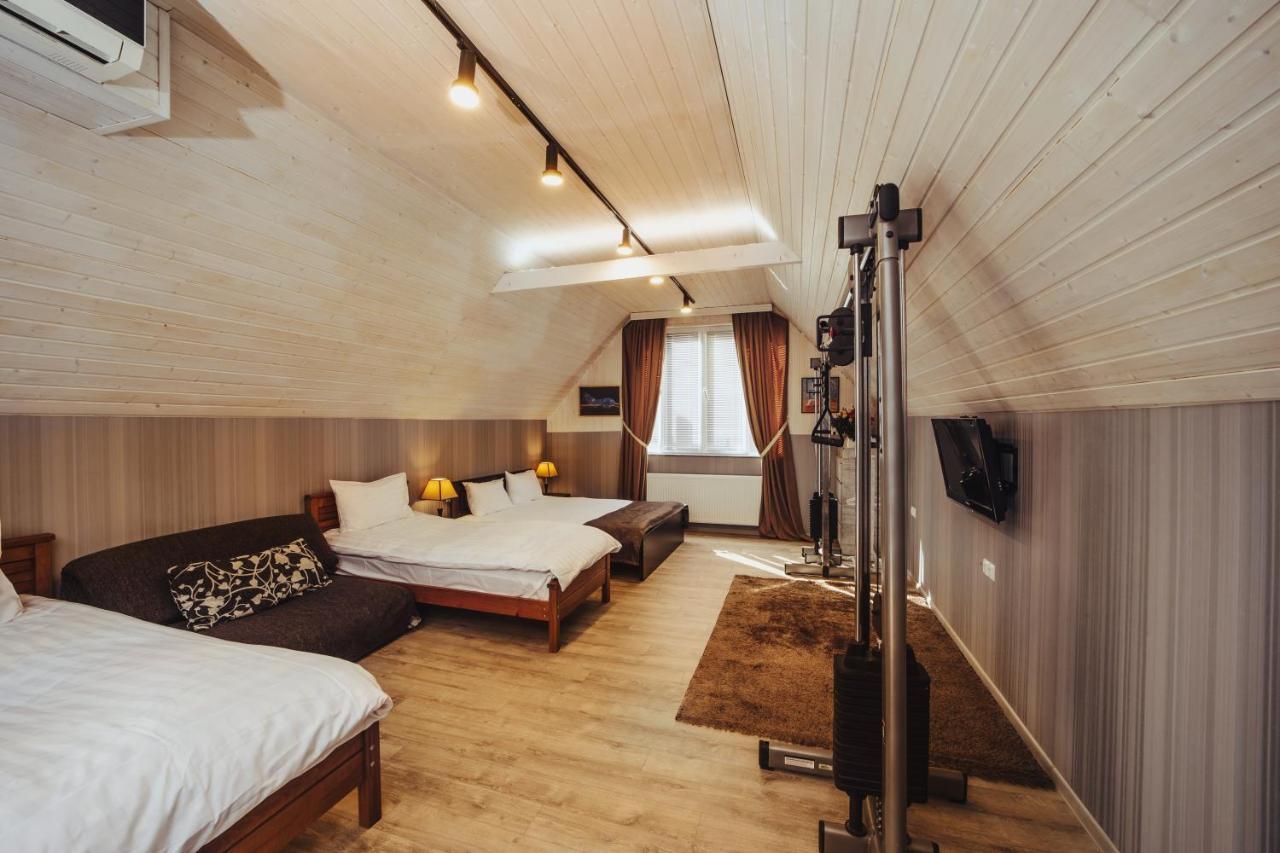 Rustaveli Apartment With Gym Tbiliszi Kültér fotó