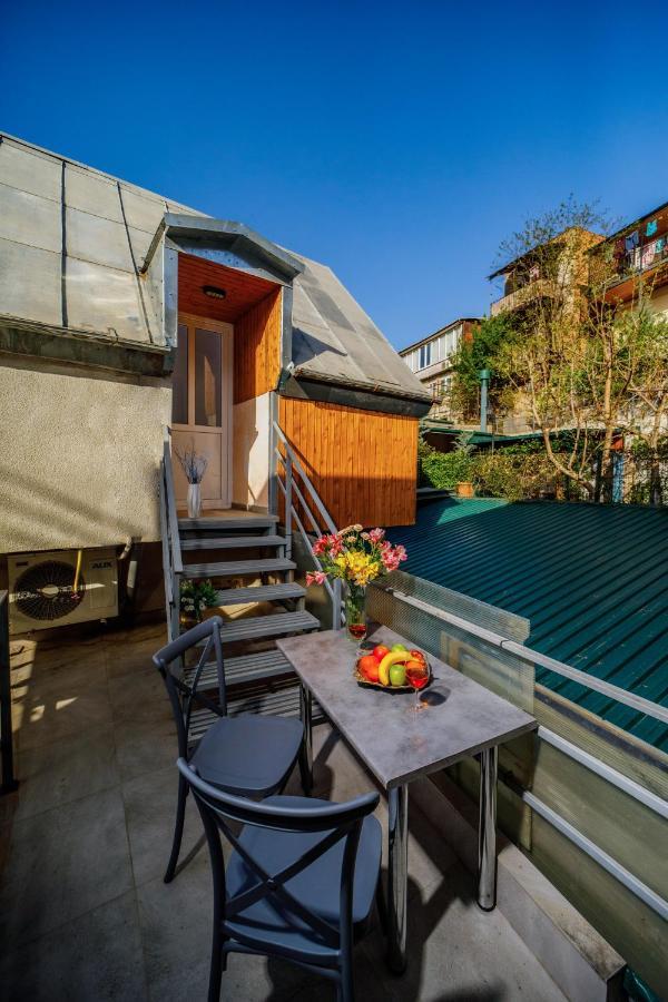 Rustaveli Apartment With Gym Tbiliszi Kültér fotó