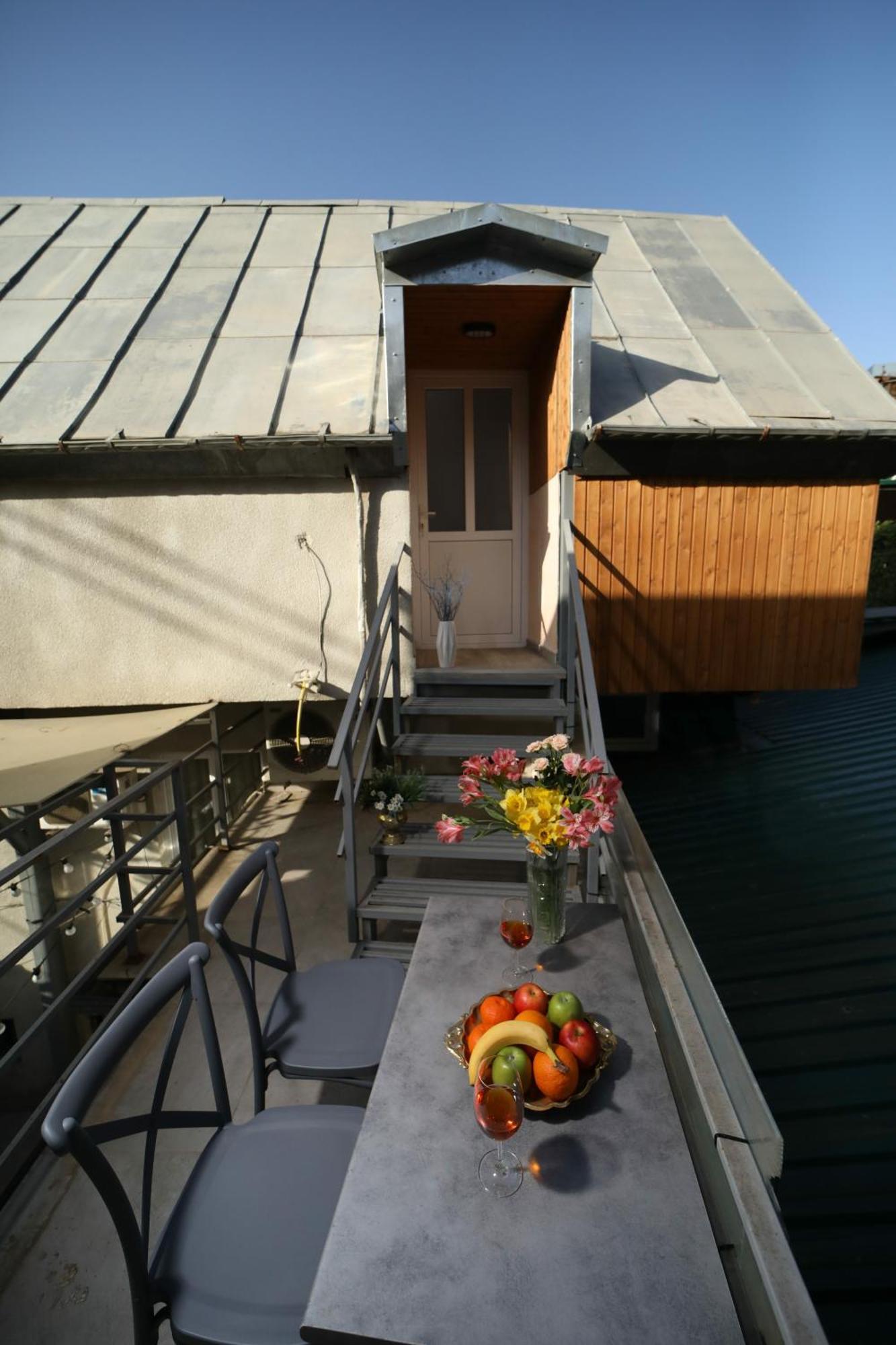 Rustaveli Apartment With Gym Tbiliszi Kültér fotó